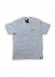 CAMISA-basica-marca-CHILD-BOTTOM-original-cor-cinza-estilo-skate-sucata-brazil-maua-moda-skatista-streetwear-