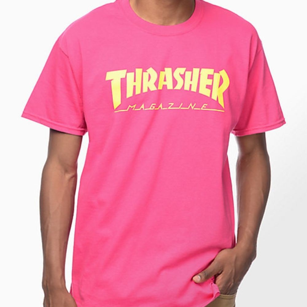 CAMISA-marca-THRASHER-original-cor-rosa-pink-estilo-skate-sucata-brazil-maua-moda-skatista-streetwear6