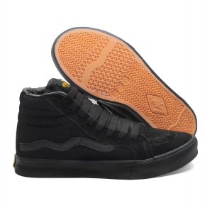 TÊNIS_marca_MAD_RATS_modelo_HI_TOP_cor_all_black_com_branco_sukata_brazil_moda_skatista_streetwear_2